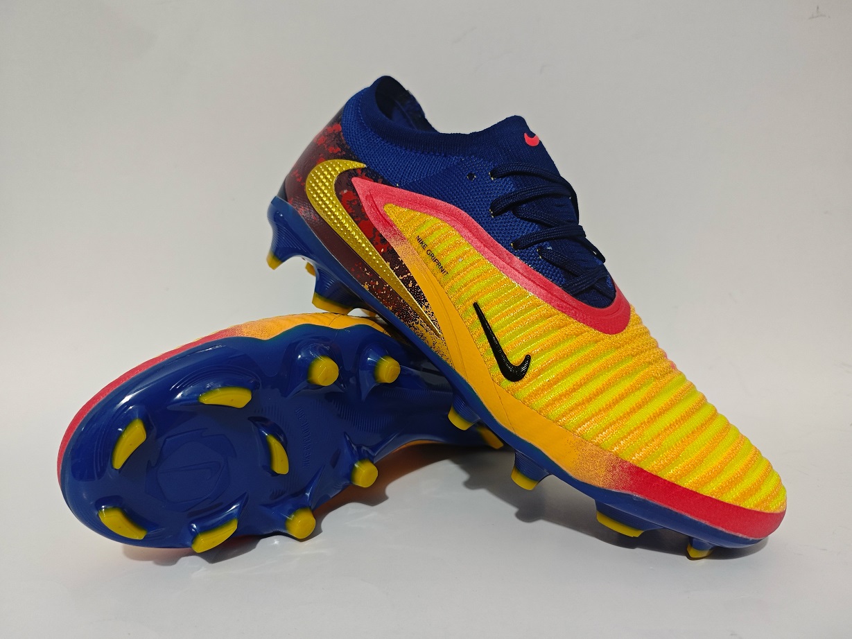 Nike Soccer Shoes-189